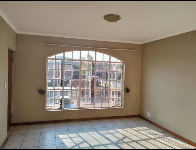 2 BEDROOM PROPERTY TO RENT IN FARRARMERE